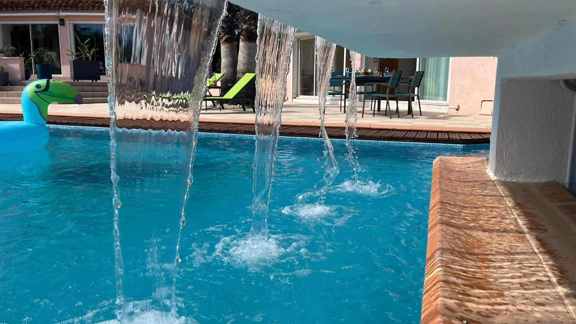 Holiday home Petite Villa Independante - Grande Piscine 12X8 Carqueiranne